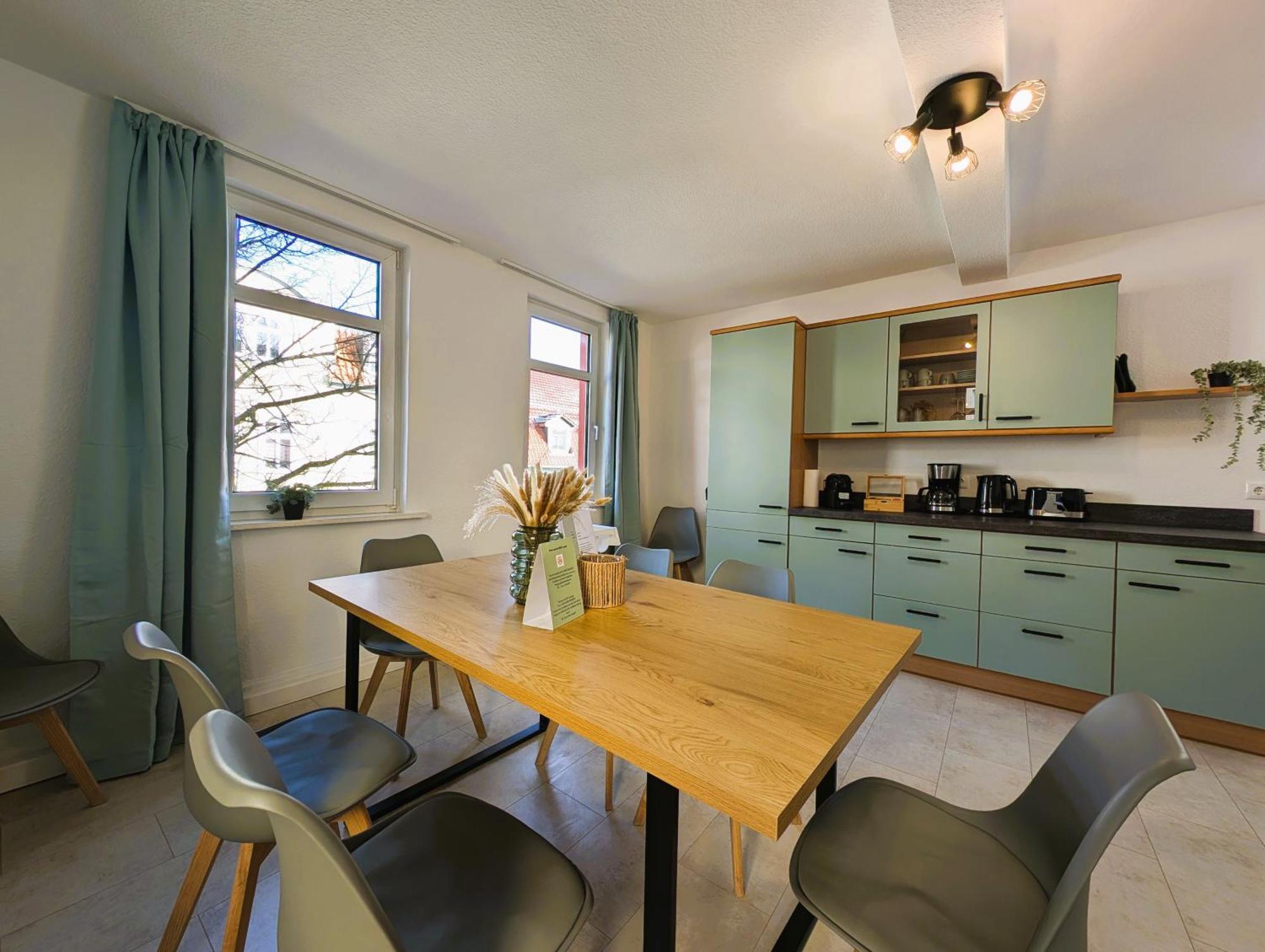 Bohnapartments - Topfmarkt Xxl Suiten - Neu In Top Zentrumslage, Vollausstattung, Wlan, Parkplaetze Ilmenau Εξωτερικό φωτογραφία